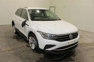 Volkswagen Tiguan  picture 2