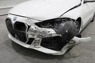 BMW i4  picture 6