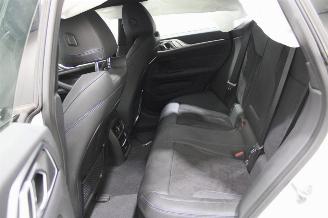 BMW i4  picture 11