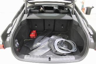 BMW i4  picture 18