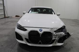 BMW i4  picture 5