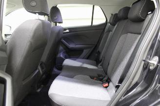 Volkswagen T-Cross  picture 10