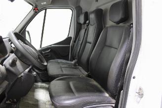 Renault Master  picture 10