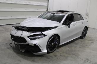 Auto incidentate Mercedes A-klasse A 180 2023/7