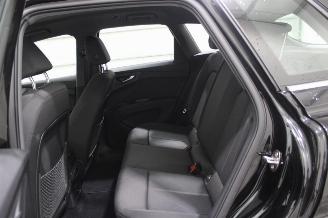 Audi Q4 e-tron picture 12