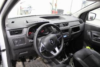 Renault Express  picture 9