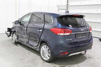Kia Carens  picture 4