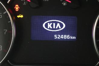 Kia Carens  picture 13