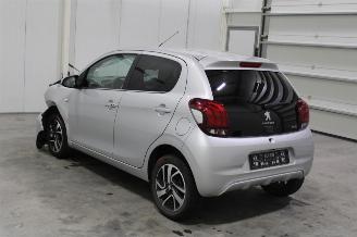 Peugeot 108  picture 4