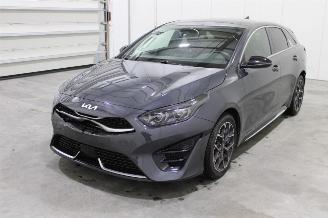 Vaurioauto  passenger cars Kia Pro cee d pro_cee'd 2024/7
