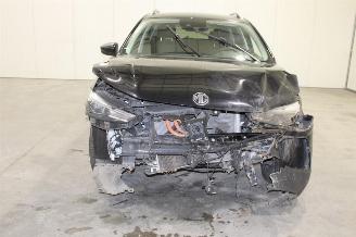 MG MG5  picture 6