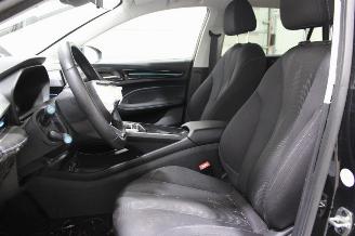 MG MG5  picture 10