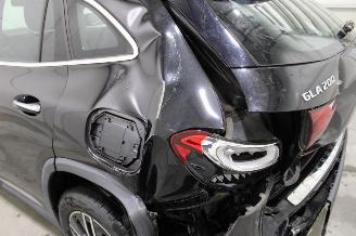 Mercedes GLA 200 picture 24