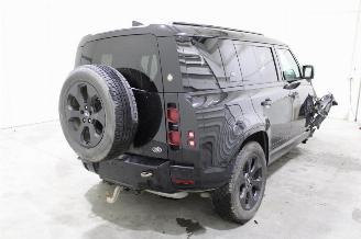 Land Rover Defender  picture 3