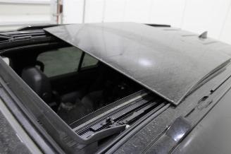 Land Rover Defender  picture 5