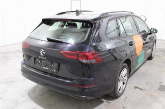 Volkswagen Golf  picture 3
