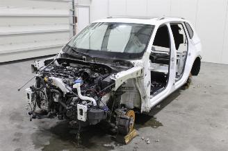 Salvage car Volkswagen Tiguan  2022/2