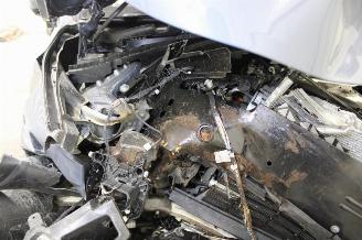 BMW iX1  picture 15