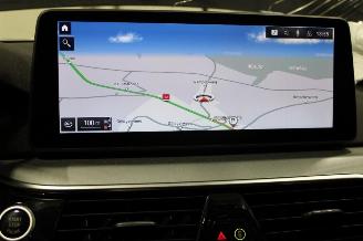 BMW 5-serie 520 picture 14