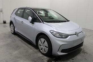 Volkswagen ID.3  picture 2