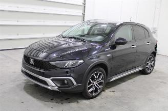 uszkodzony samochody osobowe Fiat Tipo  2022/6