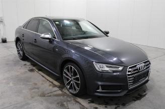 Audi S4  picture 3