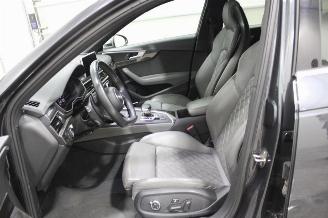 Audi S4  picture 11