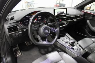 Audi S4  picture 9