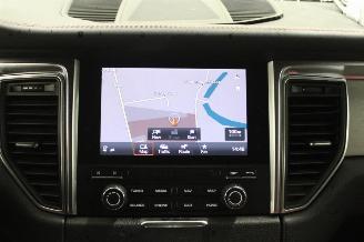 Porsche Macan  picture 13
