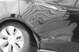 Tesla Model Y  picture 6
