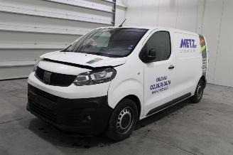 Schadeauto Fiat Scudo  2022/6