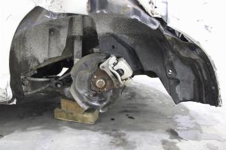 Peugeot 208  picture 9