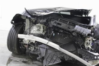 Tesla Model 3  picture 7