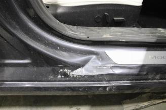 Tesla Model 3  picture 22