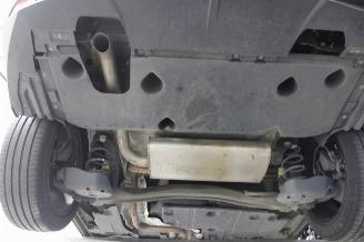 Peugeot 408  picture 16