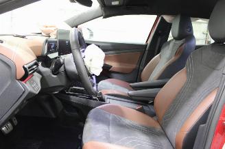 Volkswagen ID.4  picture 10
