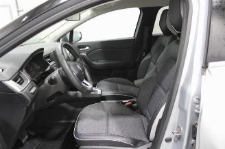 Renault Captur  picture 10
