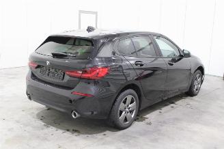 BMW 1-serie 118 picture 3