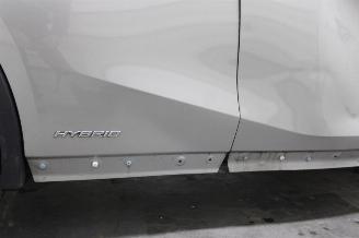 Lexus UX  picture 23