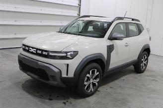 krockskadad bil auto Dacia Duster  2025/4