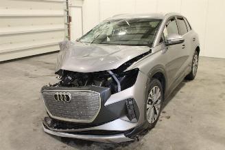 Vrakbiler auto Audi Q4 e-tron 2025/3