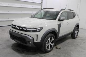 Vaurioauto  passenger cars Dacia Duster  2025/3