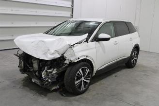  Peugeot 5008  2017/7