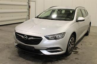 Voiture accidenté Opel Insignia  2019/8