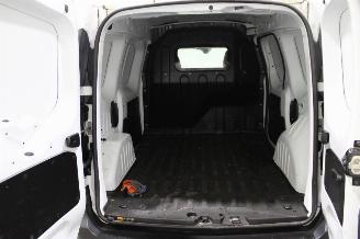 Renault Express  picture 15