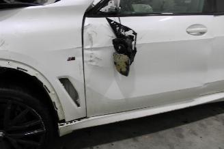 BMW X5  picture 6