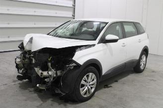 Voiture accidenté Peugeot 5008  2020/2