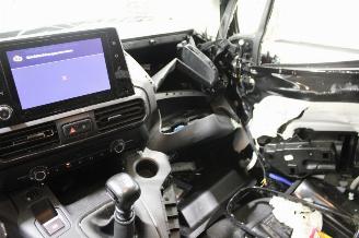 Opel Combo  picture 11