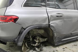 Mercedes GLB 200 picture 23