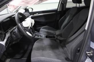 Volkswagen Golf  picture 10